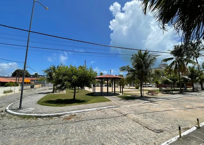 A 300M Das Piscinas Naturais De Porto!